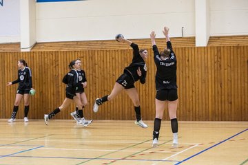 Bild 199 - wAJ TSV Ellerau - HSG Pinnau : Ergebnis: 28:13